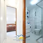 Oasia بينايدورم